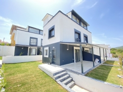 Payamlıda Deniz Yakın Satılık 2+1 Villa
